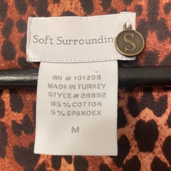NEW Soft Surroundings Animal Print Safari Surplice Fixed Wrap Dress Medium - Picture 3 of 4